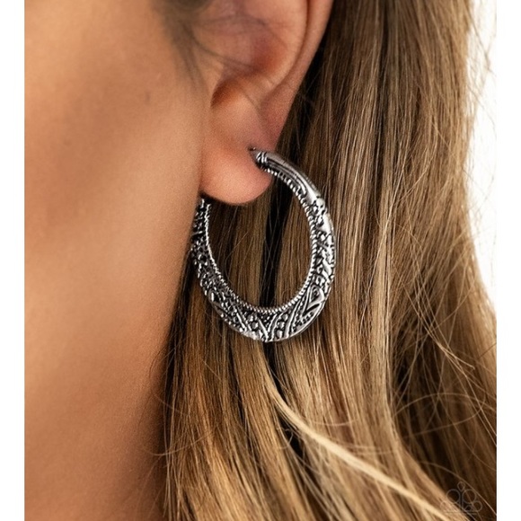 Beautiful hypoallergenic earrings - Picture 4 of 8